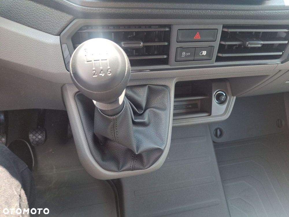Volkswagen Crafter 2.0 TDI 140 KM Manual - 27