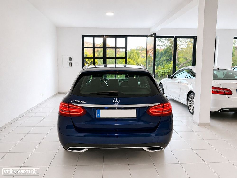 Mercedes-Benz C 300 - 3