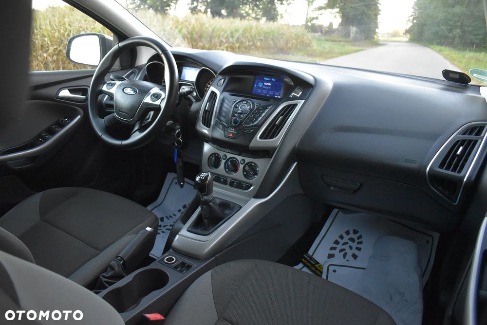 Ford Focus 1.6 TI-VCT Champions Edition - 29