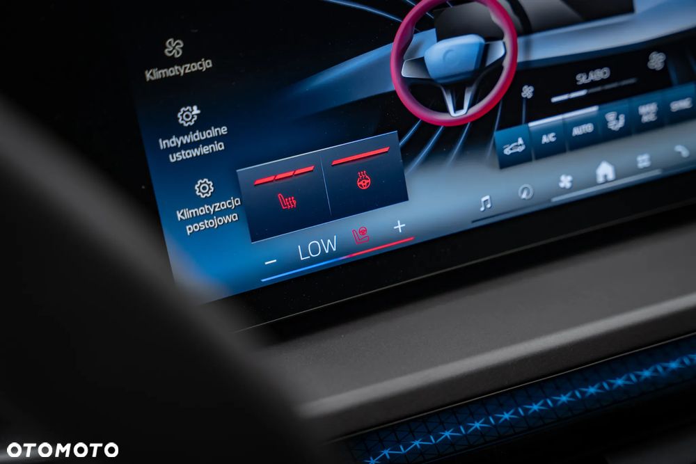 BMW Seria 3 330e PHEV xDrive - 39