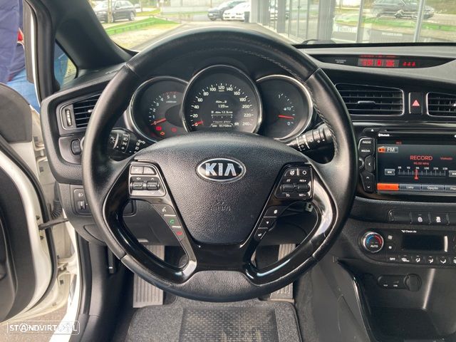 Kia Ceed S Coupé 1.6 CRDi TX Sport - 13