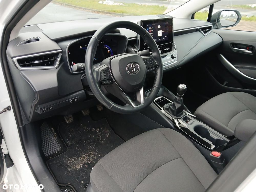 Toyota Corolla - 14