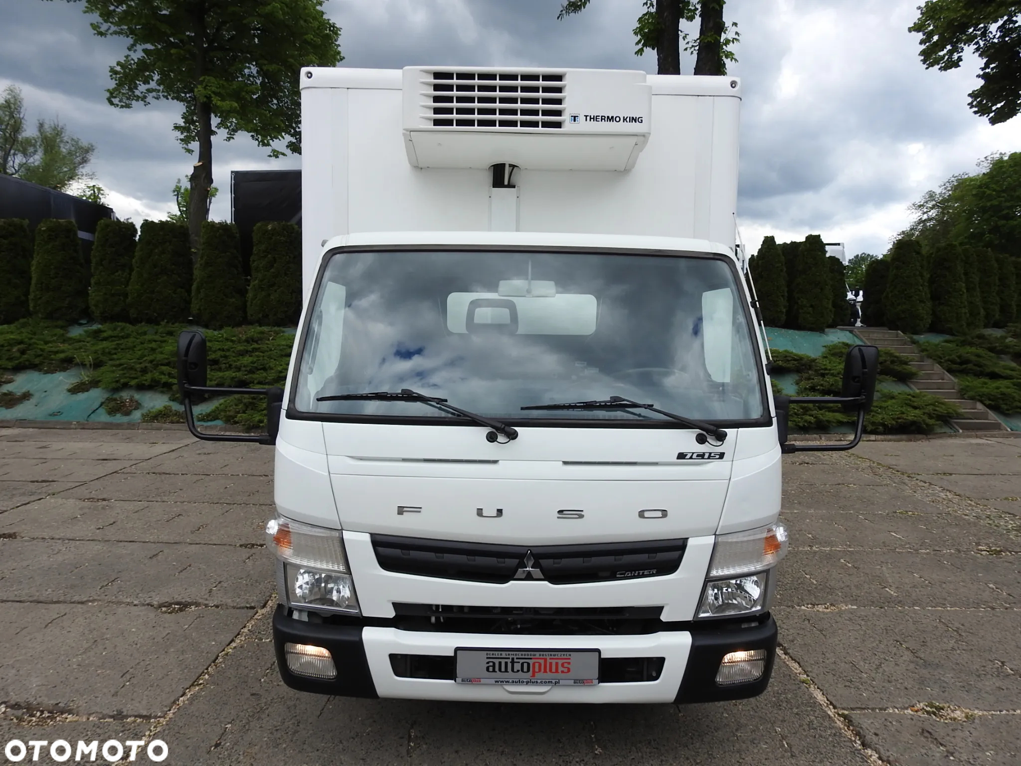 Mitsubishi CANTER FUSO 7C15 KONTENER CHŁODNIA WINDA 14 PALET -4*C ZASILANIE 230V KLIMATYZACJA AUTOMATYCZNA SKRZYNIA 150KM  [1866] - 6