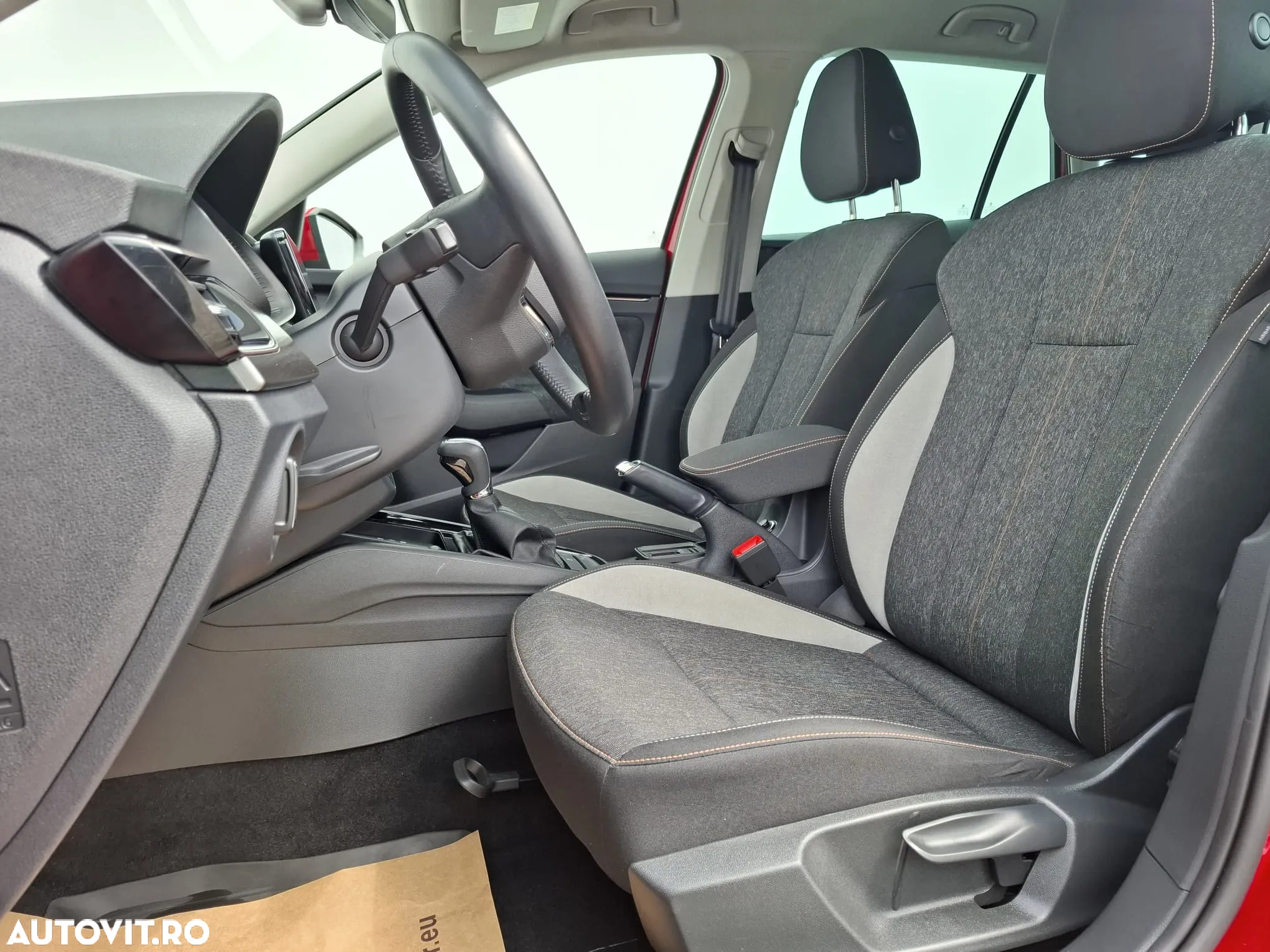 Skoda Kamiq 1.0 TSI DSG Style - 38