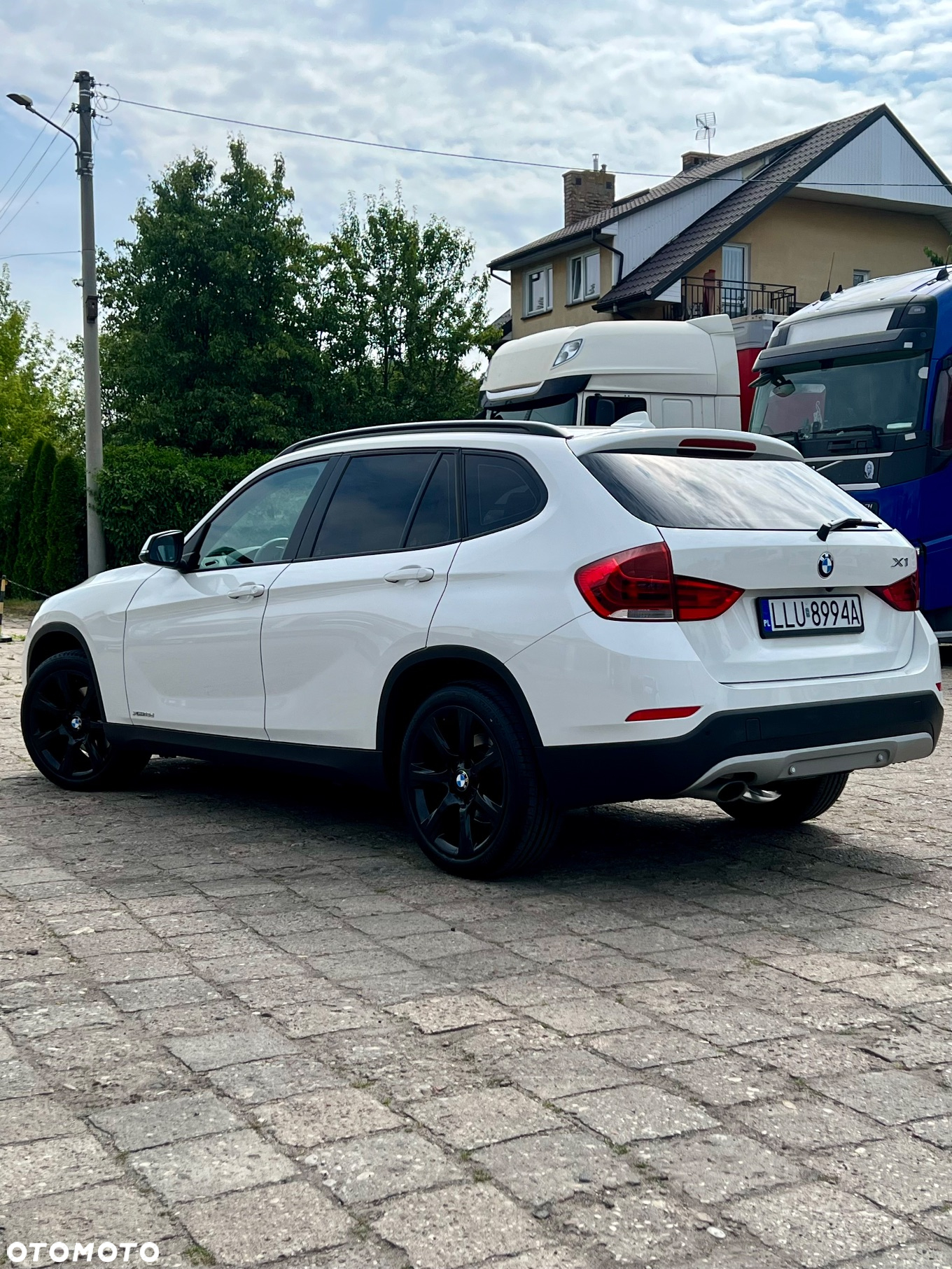 BMW X1 - 11