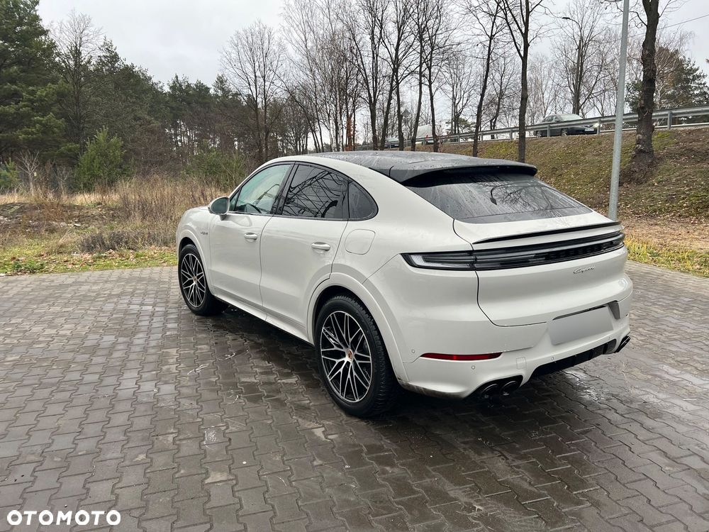 Porsche Cayenne - 12