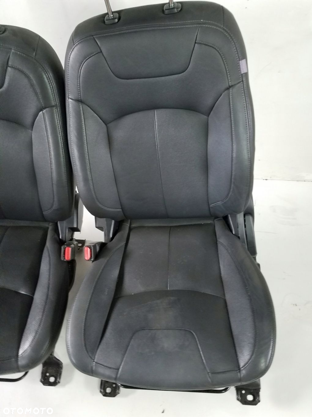FOTELE KANAPA SKÓRA MITSUBISHI ASX - 4