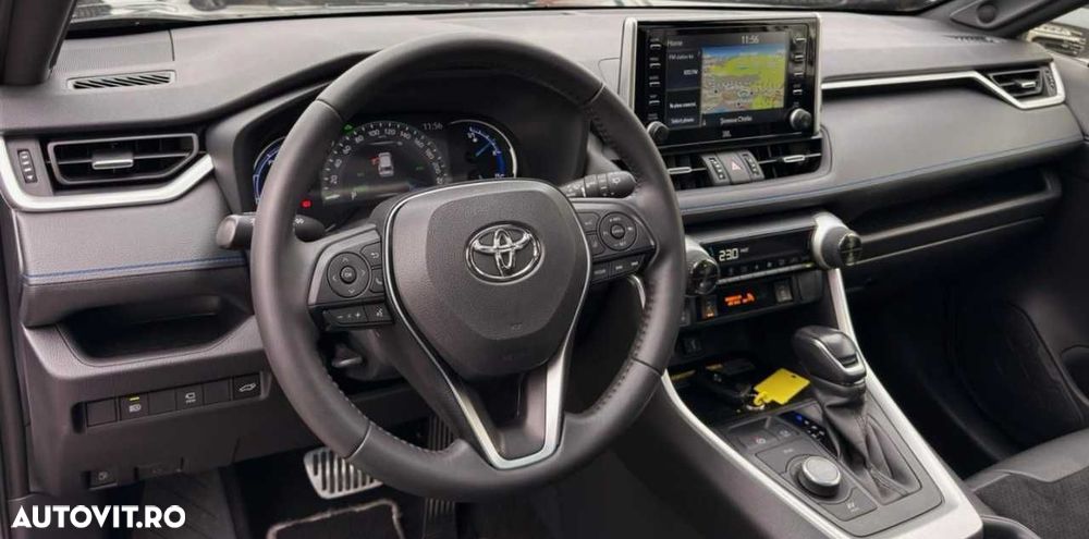 Toyota RAV4 - 23