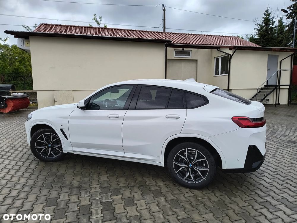 BMW X4 - 4