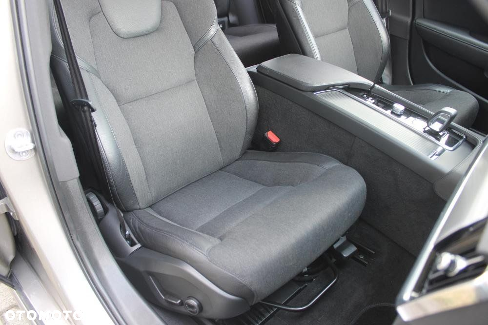Volvo V90 - 22