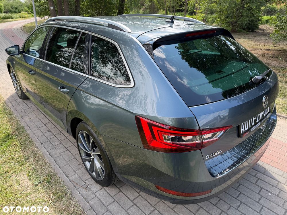 Skoda Superb 2.0 TDI 4x4 DSG L&K - 35