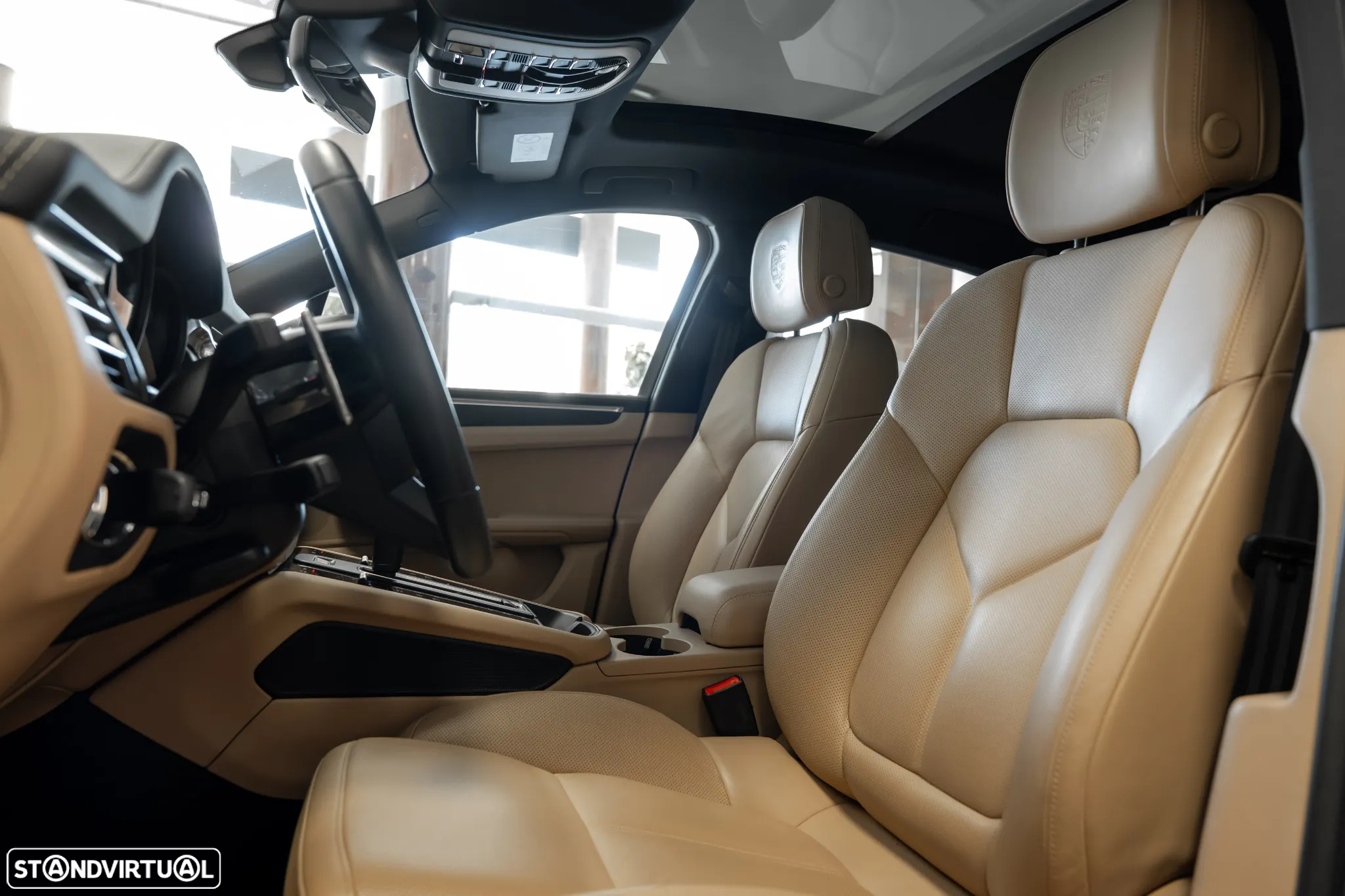 Porsche Macan T - 8