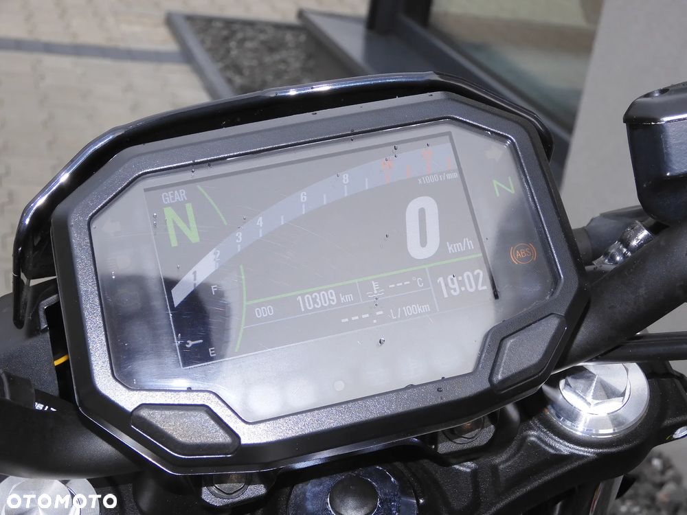 Kawasaki Z 650 - 28