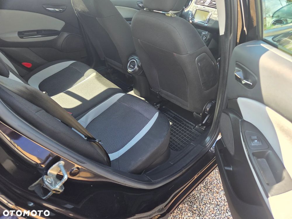Fiat Bravo 1.6 Multijet 16V DPF Pur-O2 Dynamic - 12