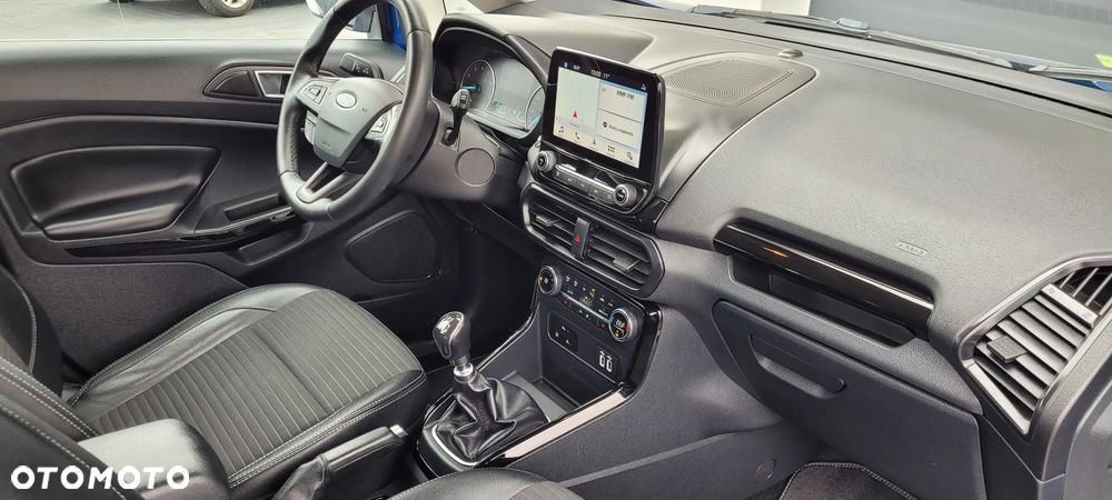 Ford EcoSport 1.0 EcoBoost TITANIUM X - 17