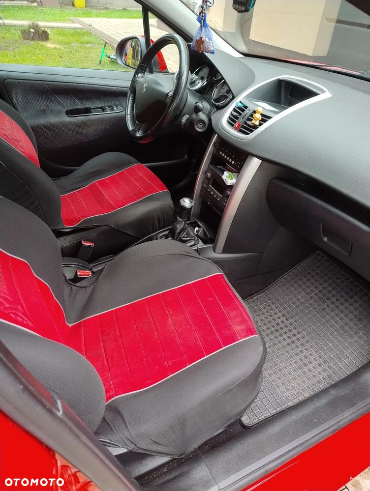 Peugeot 207 - 5