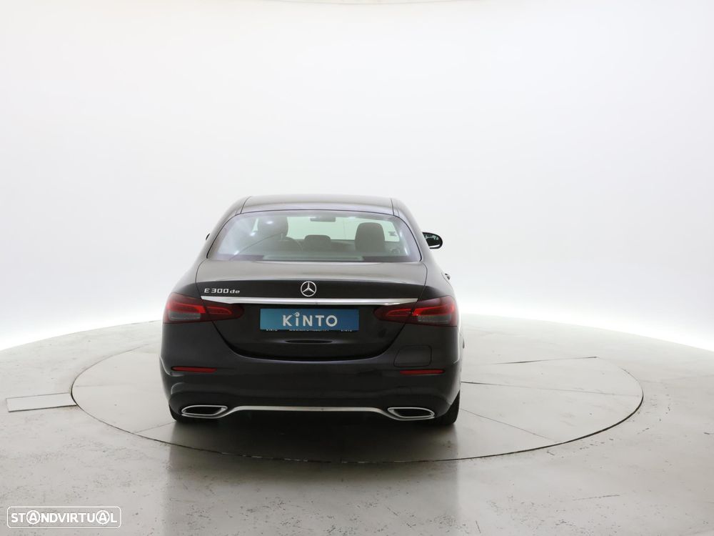 Mercedes-Benz E 300 de AMG Line - 5
