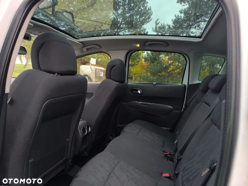 Peugeot 3008 HDi FAP 110 EGS6 Business-Line - 10