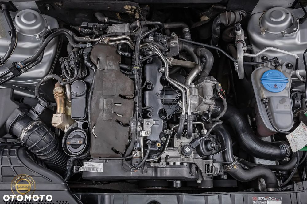 Audi A4 Avant 2.0 TDI DPF multitronic S line Sportpaket - 19