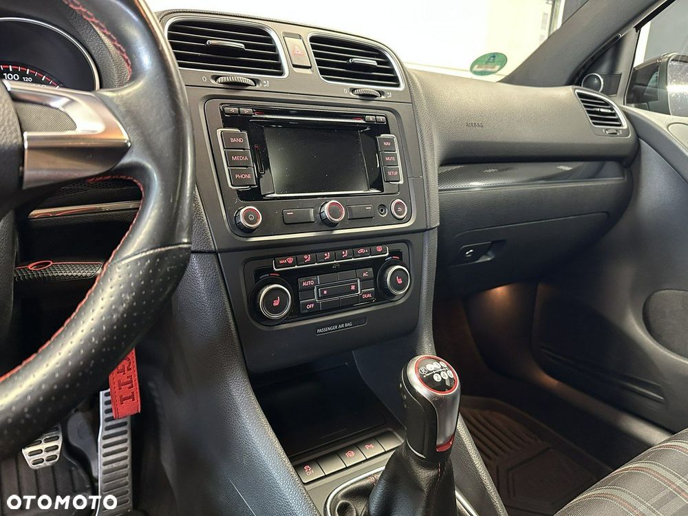 Volkswagen Golf 2.0 GTI Edition 35 - 7