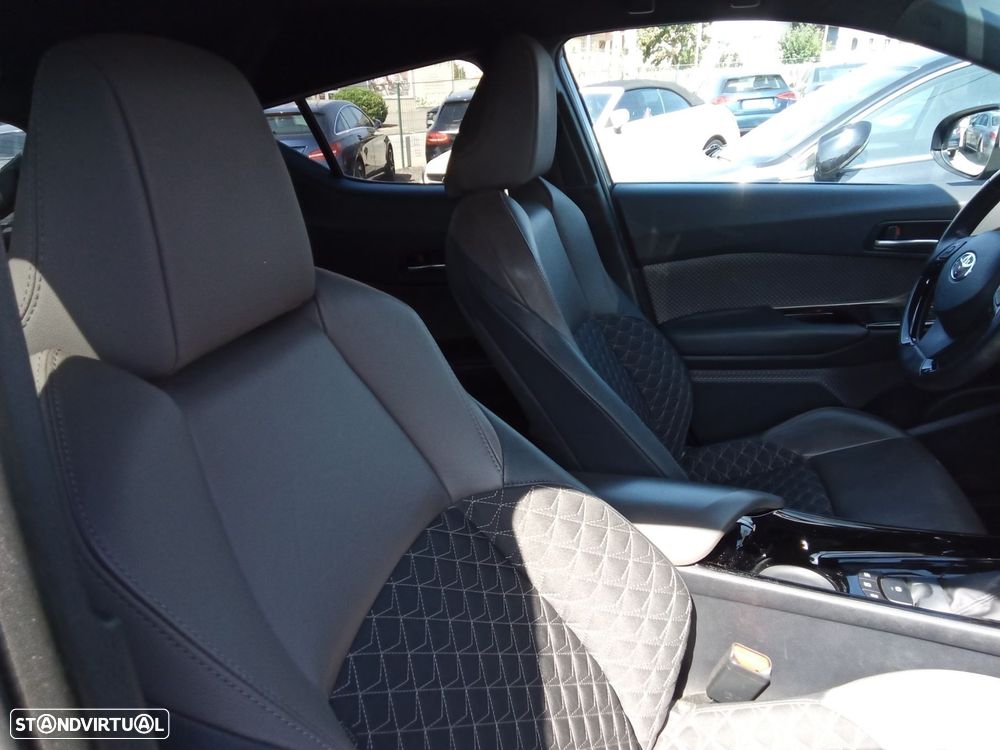 Toyota C-HR 1.8 Hybrid Exclusive - 22