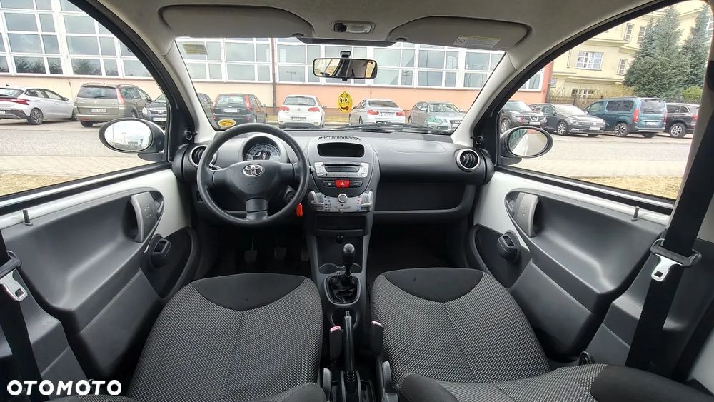 Toyota Aygo Cool - 19