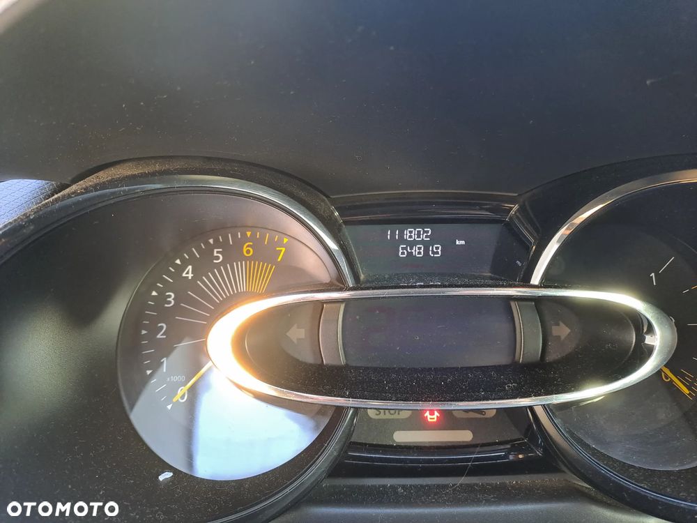Renault Clio 1.2 16V Intens - 15