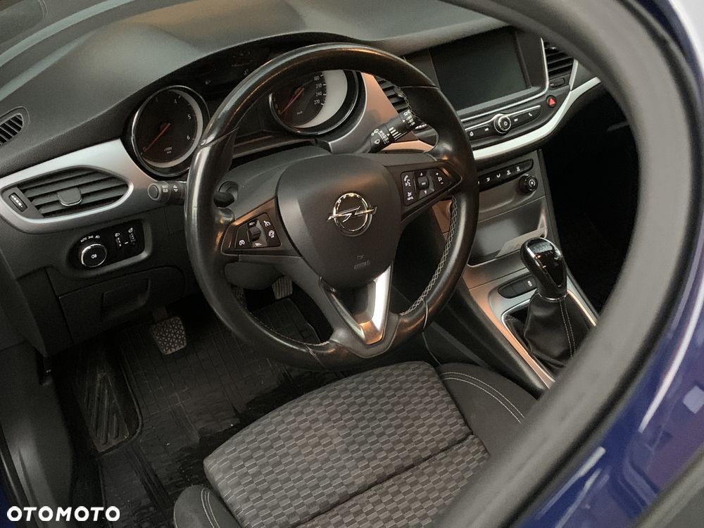 Opel Astra 1.6 CDTI Enjoy - 20