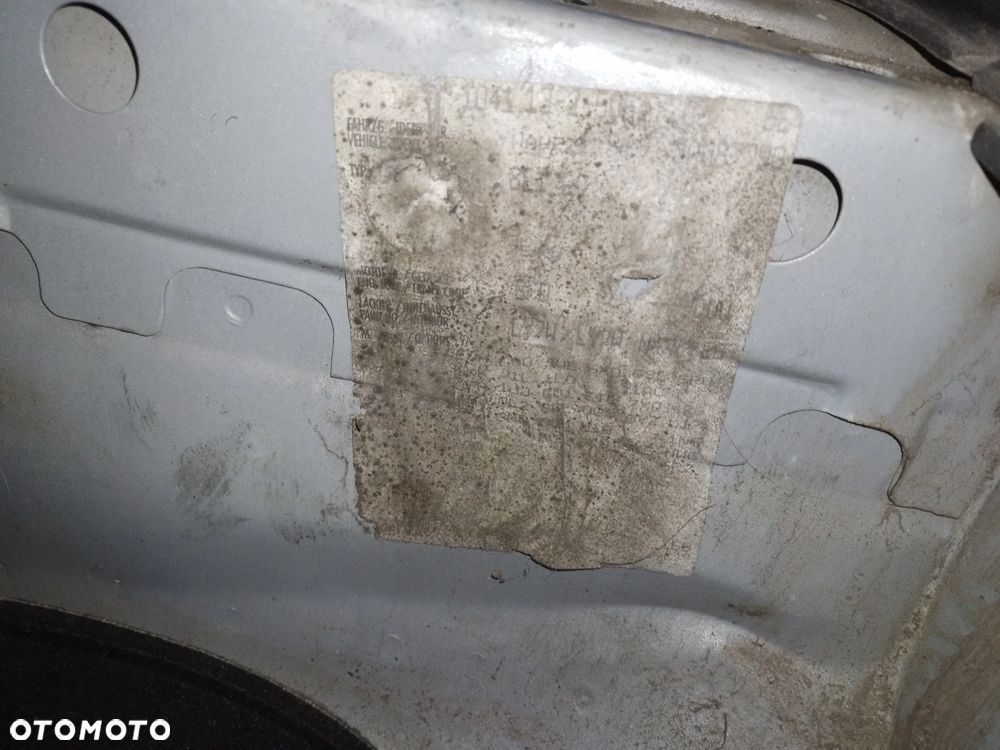 AUDI A3 8L1 96-03 1.6 BFQ  ZDERZAK TYŁ TYLNY  LY7W - 29