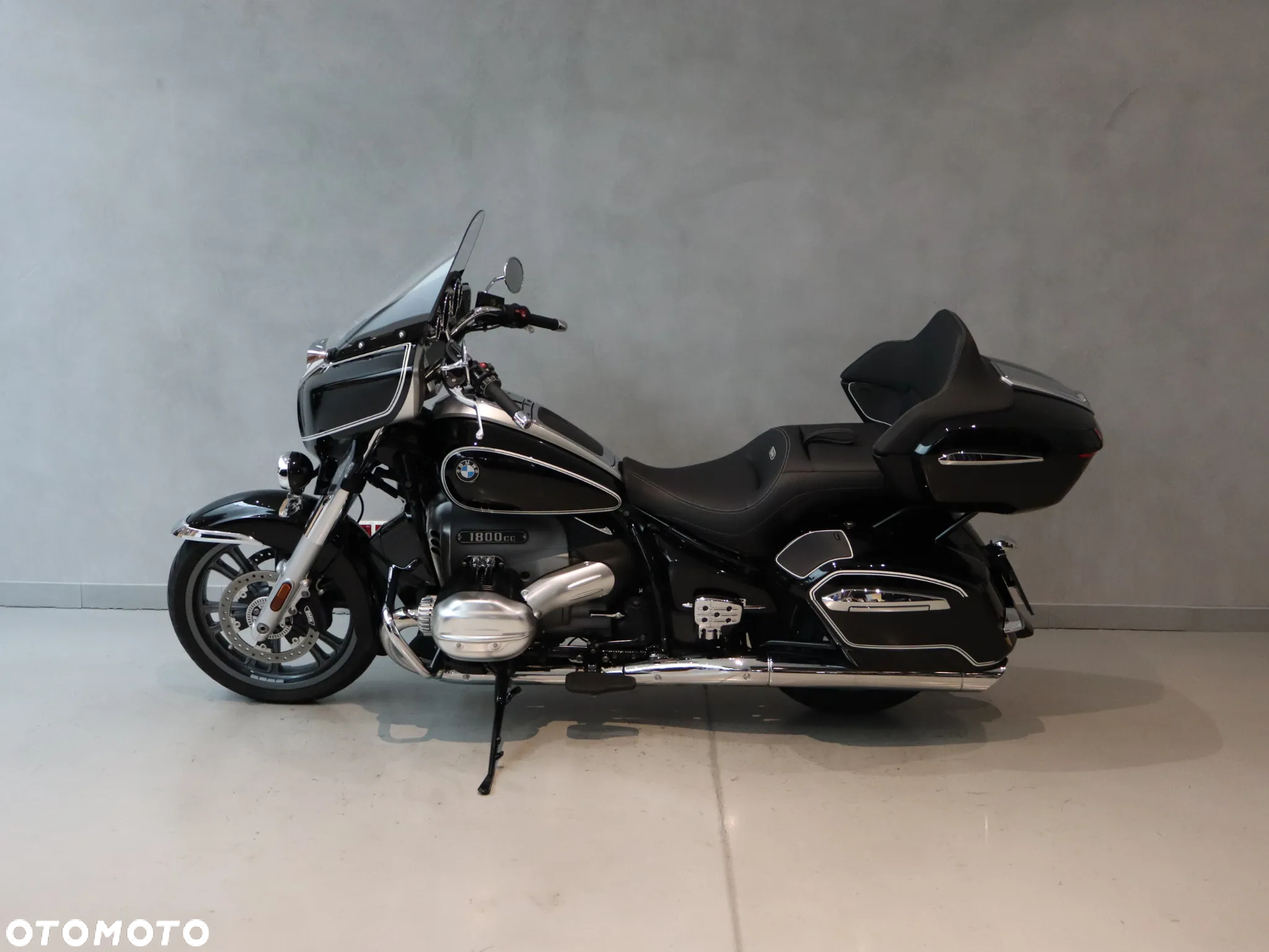 BMW R - 6