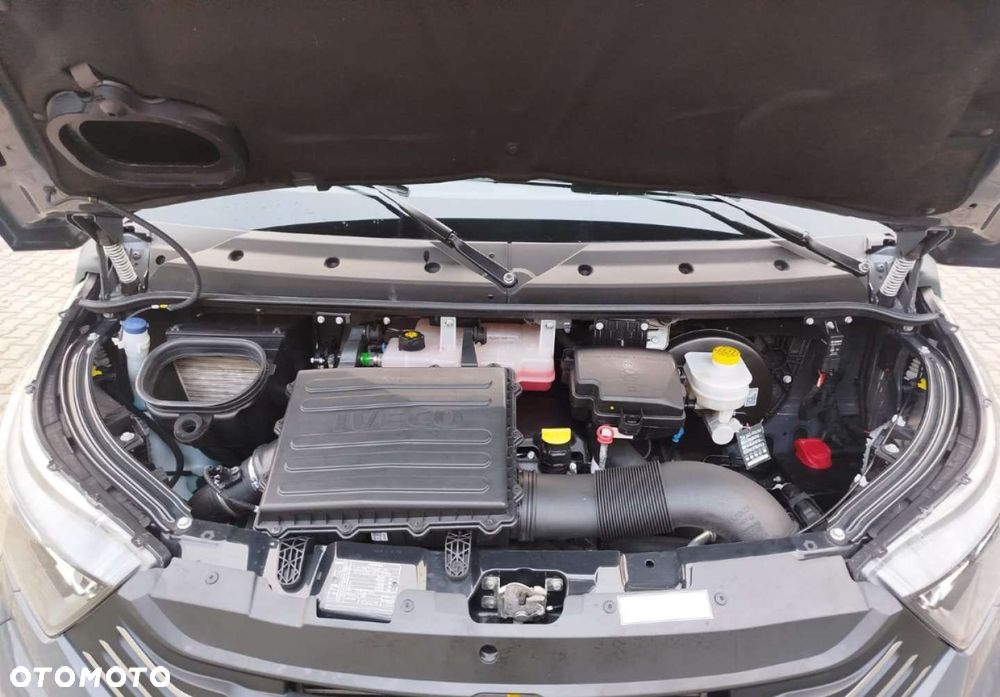 Iveco Daily 35S18 - 32