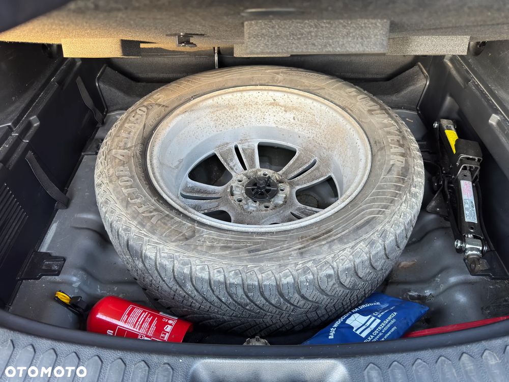 Kia Sportage 1.6 GDI L 2WD - 37