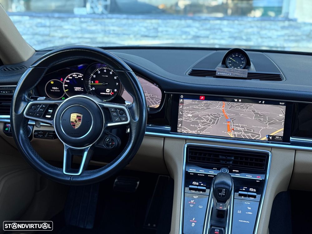 Porsche Panamera Sport Turismo - 5