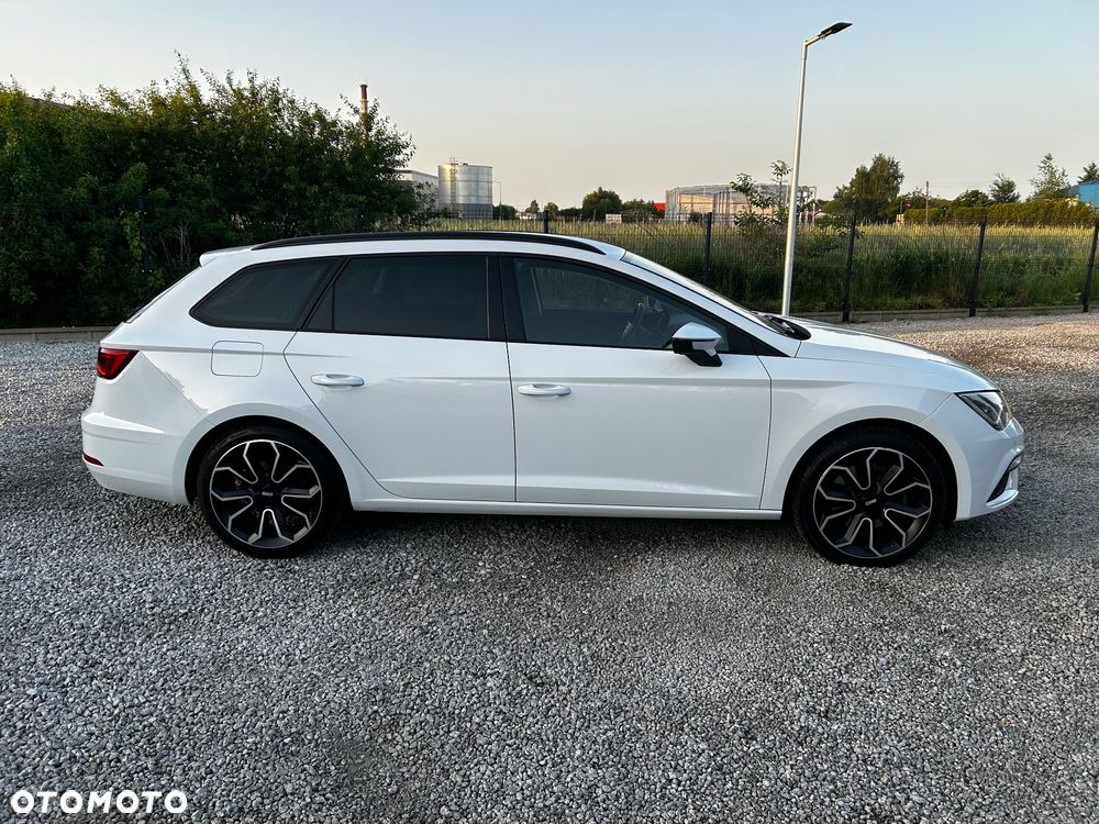 Seat Leon 2.0 TSI DSG OPF FR - 4
