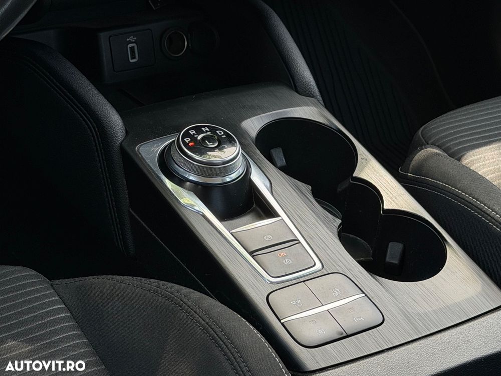 Ford Focus 1.5 TDCi Powershift Titanium - 5