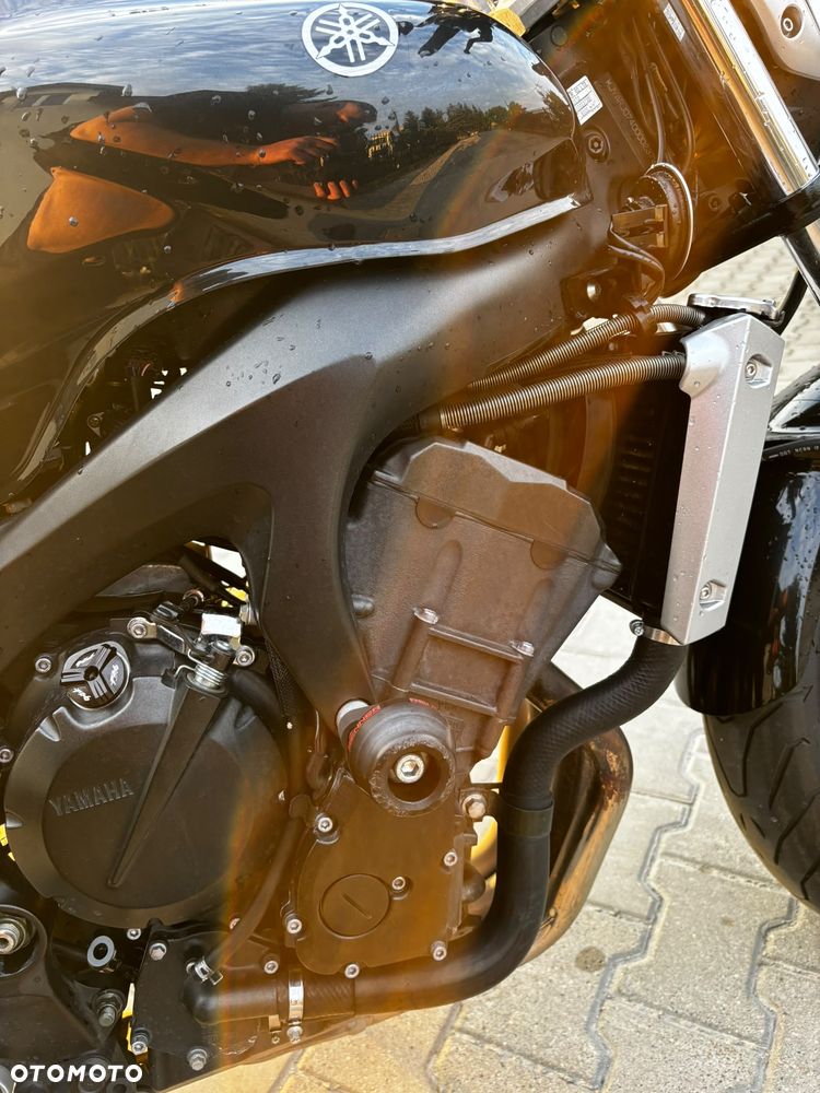 Yamaha FZ6 - 10