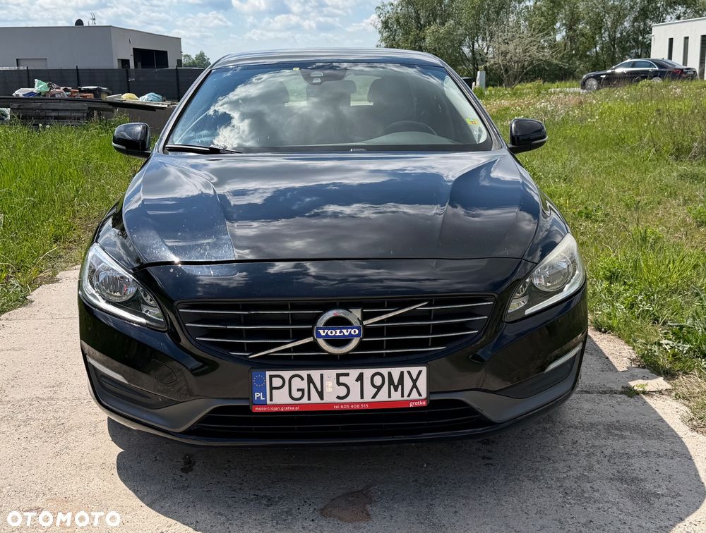Volvo V60 D2 Edition Pro - 12