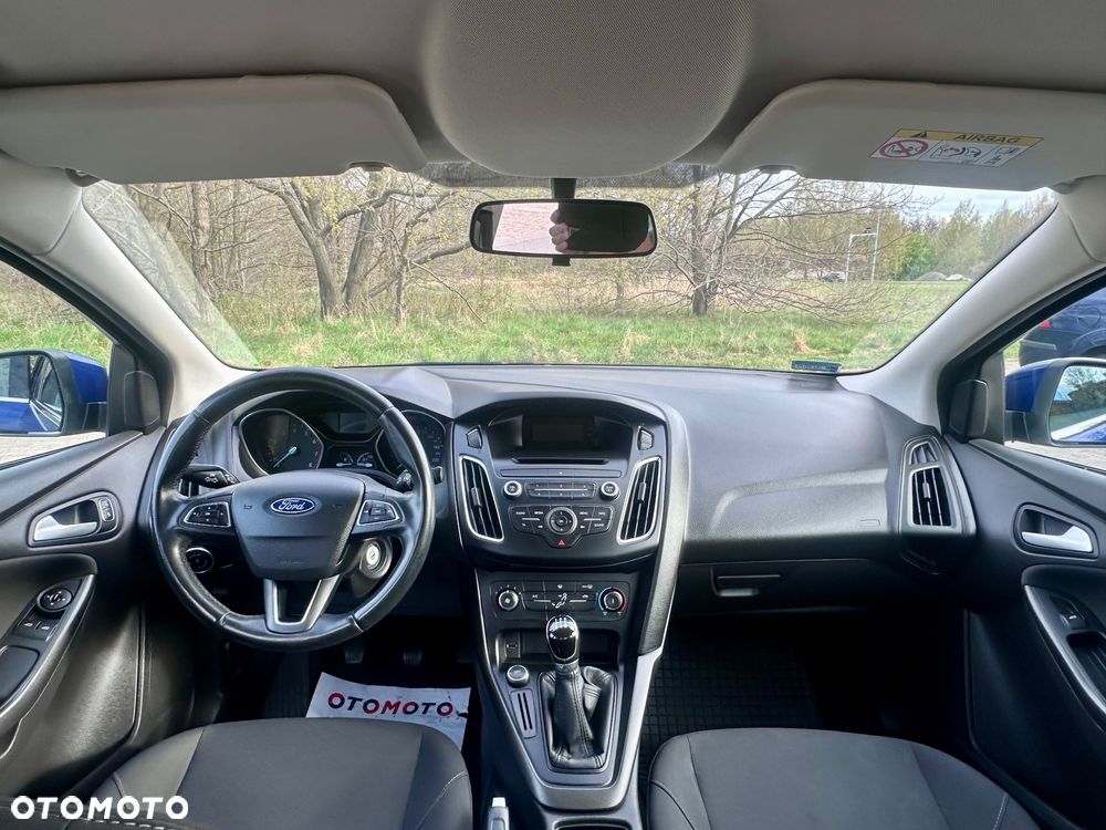 Ford Focus 1.6 Gold X - 17