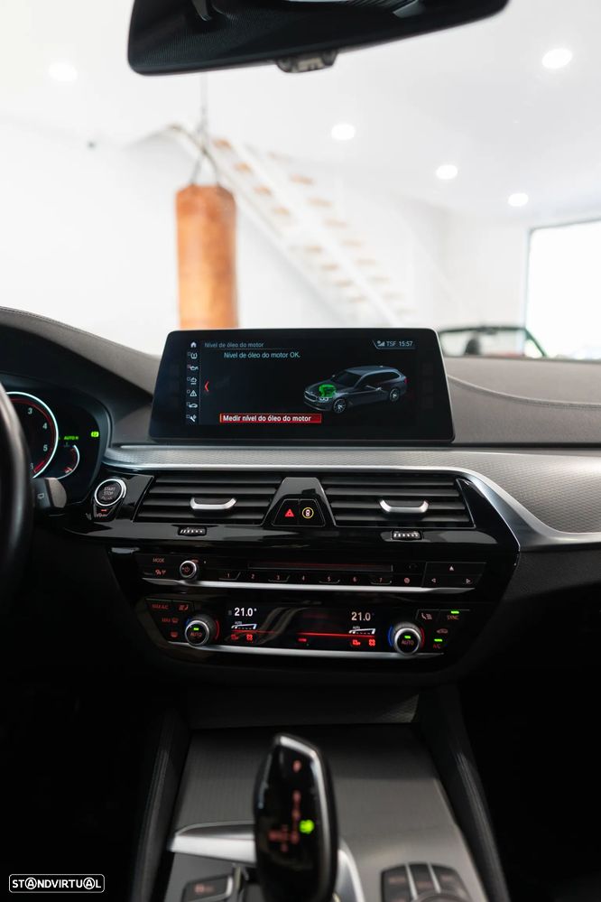 BMW 520 d Pack M Auto - 38