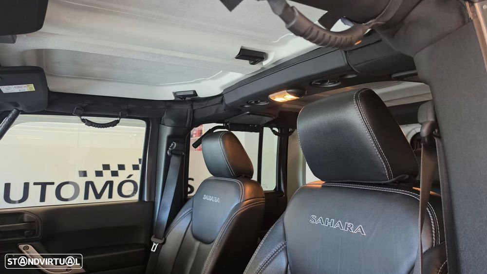 Jeep Wrangler Unlimited 2.8 CRD Sahara AT - 41