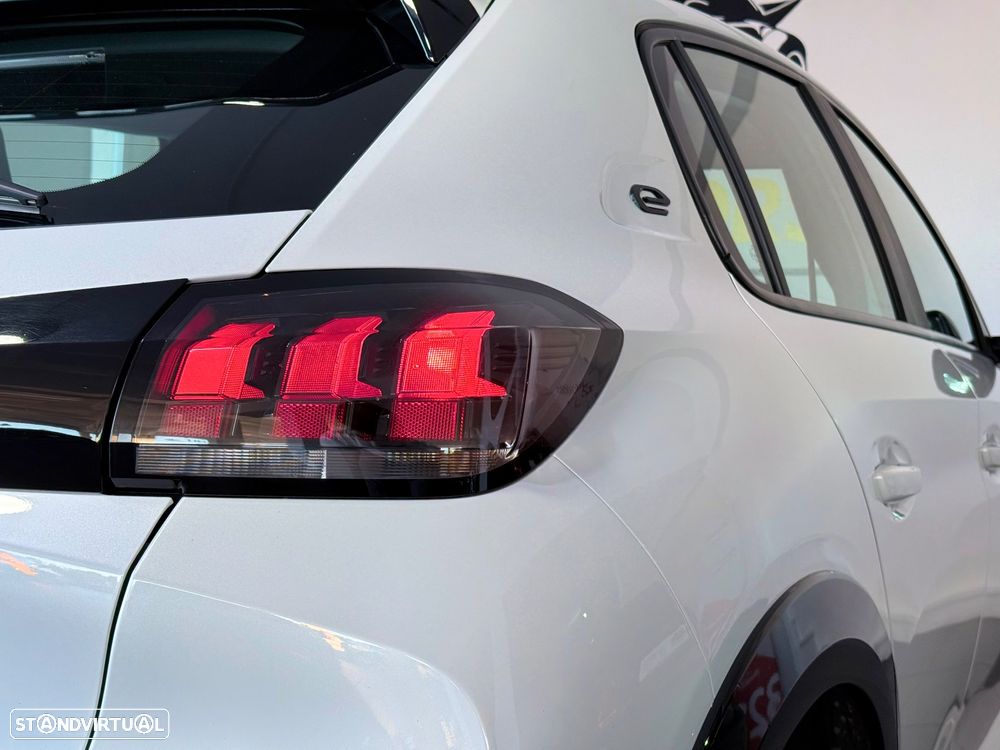 Peugeot e-208 50 kWh Allure Pack - 7