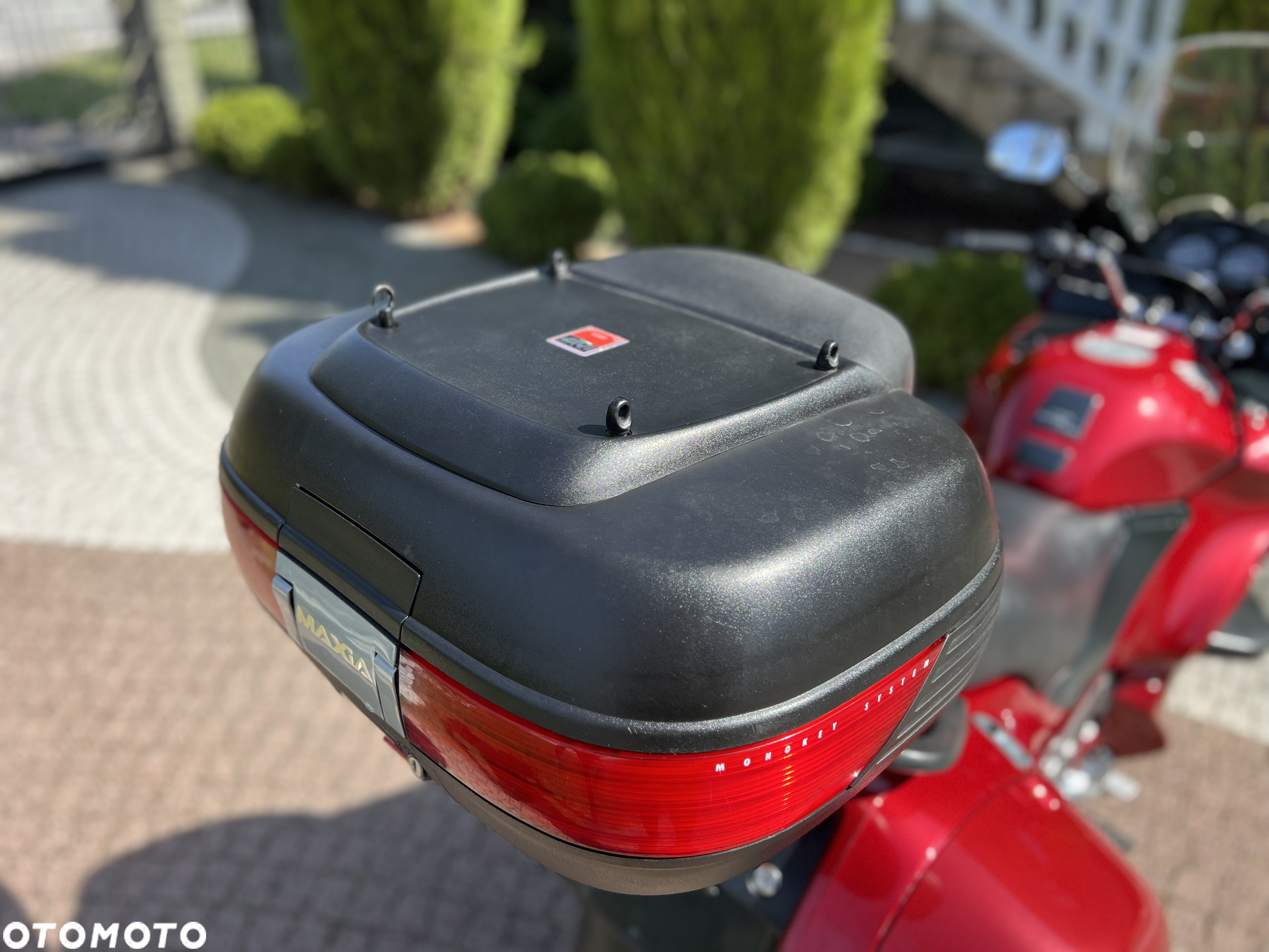 Honda NTV - 12