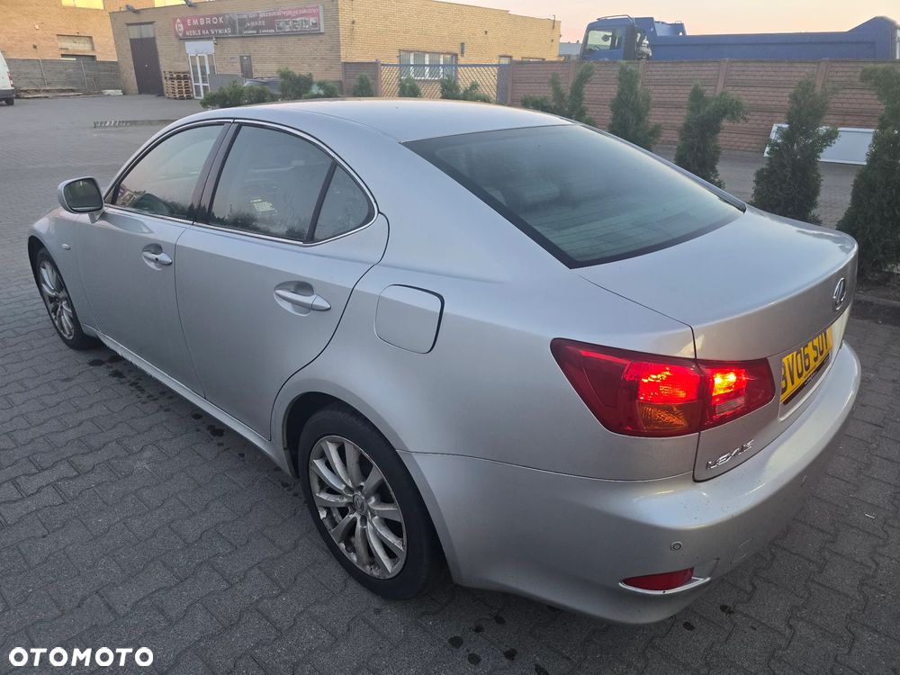 Lexus IS 220 D Comfort - 2