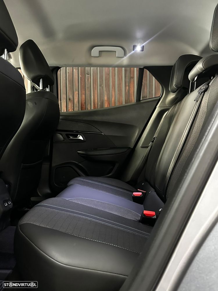 Peugeot 2008 1.5 BlueHDi Allure - 16