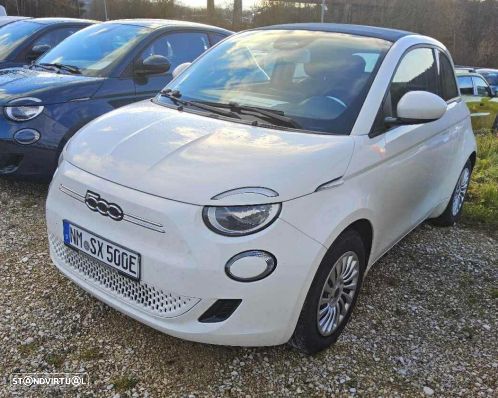 Fiat 500E