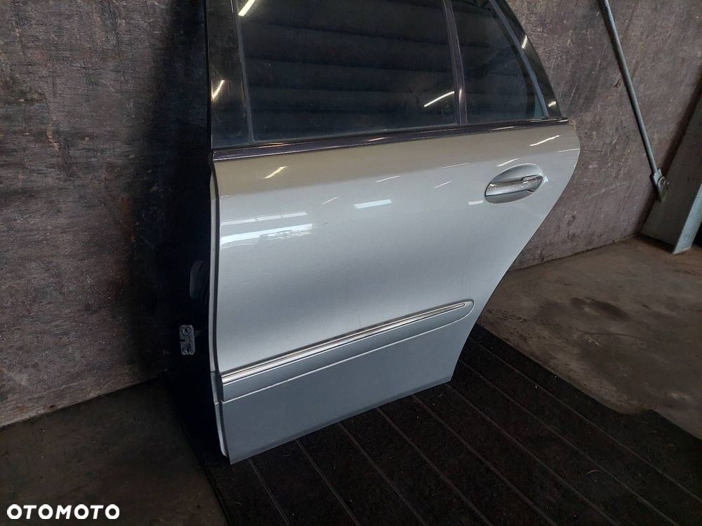 DRZWI KOMPLETNE LEWY TYŁ MERCEDES-BENZ W211 E KLASA KOMBI - 3