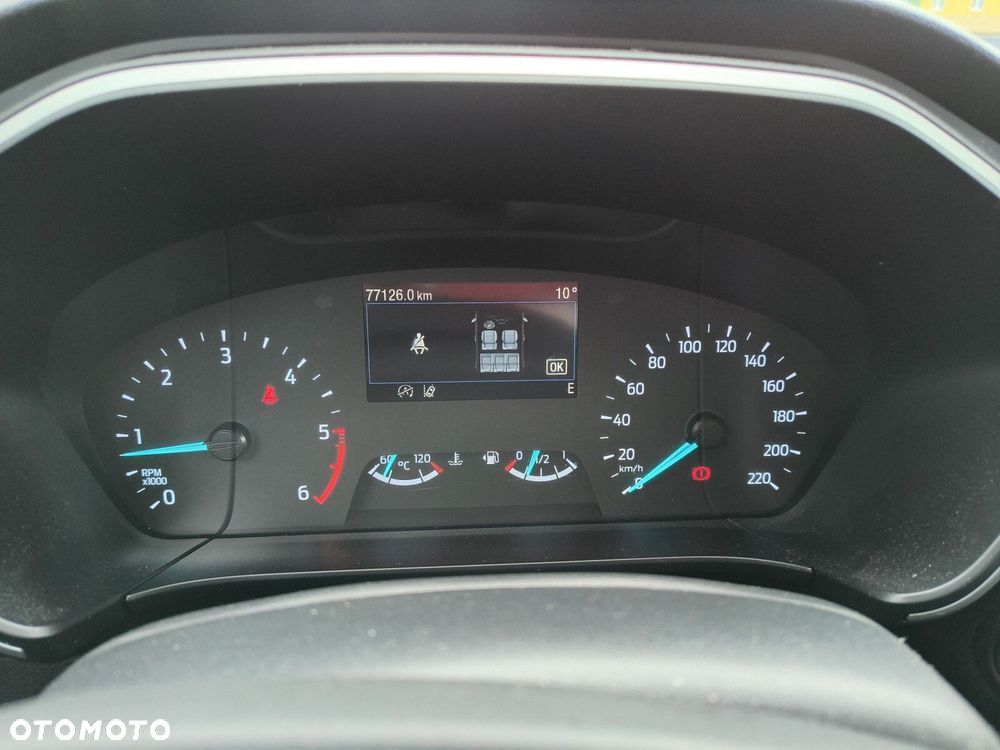 Ford Kuga - 15