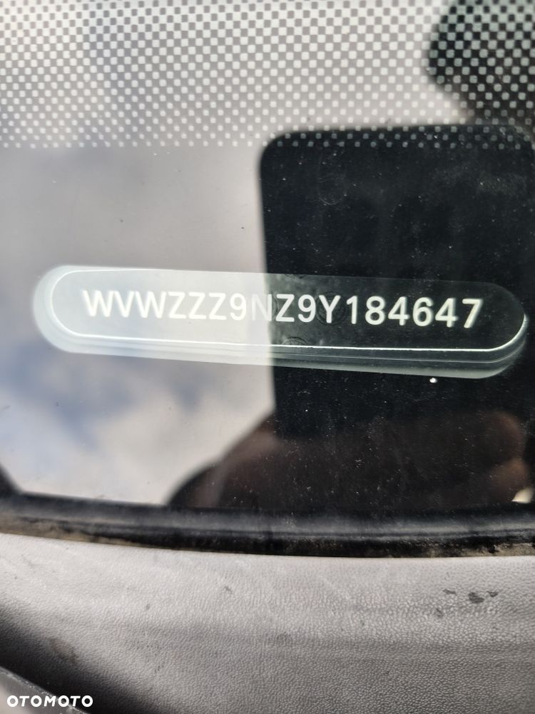 Volkswagen Polo 2009 photo 2