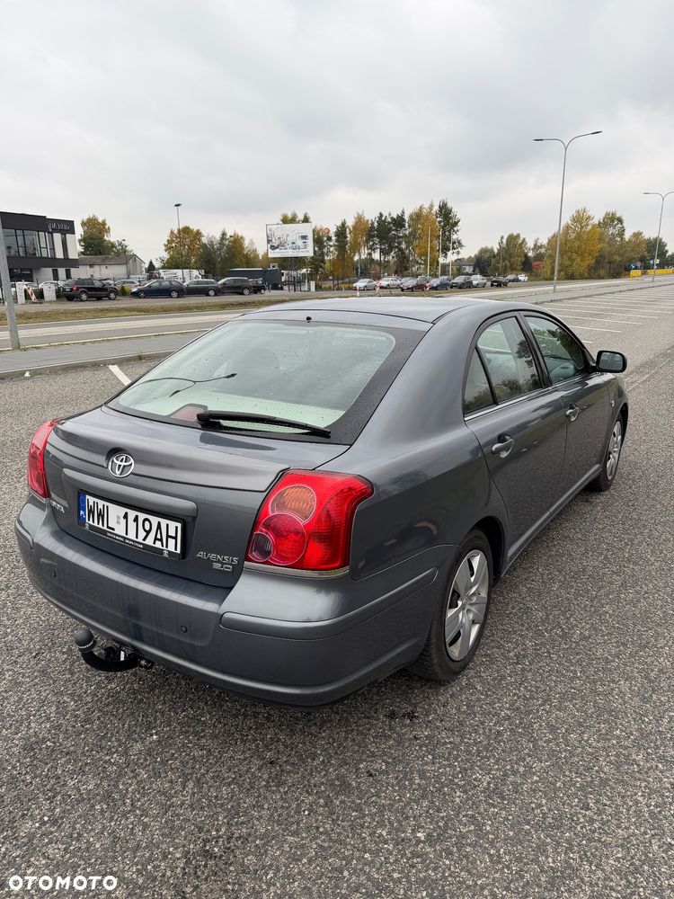 Toyota Avensis 2.0 VVT-i Prestige - 3