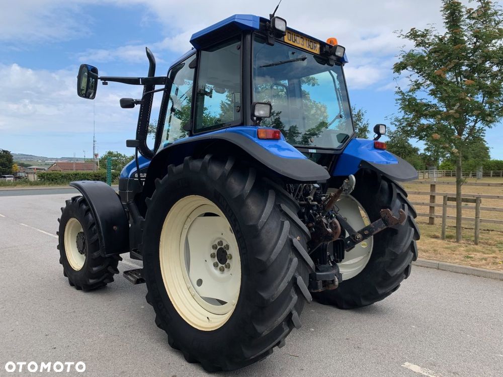 New Holland TS115 - 3